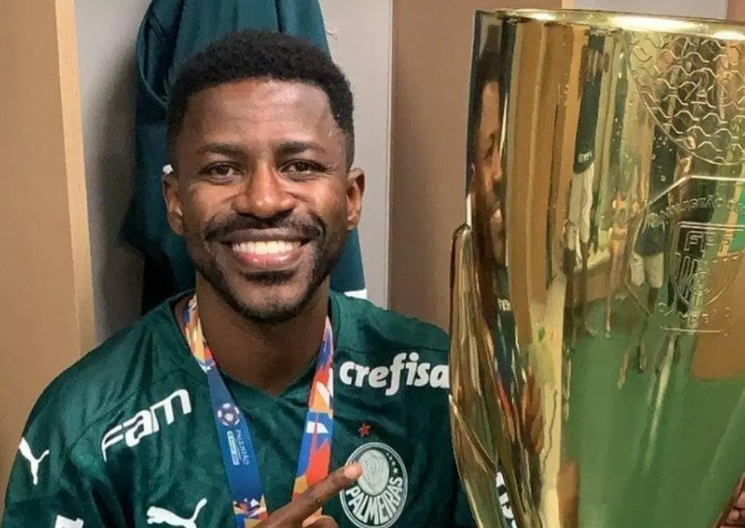Ramires faz alerta a jogadores que querem vir pro Brasil: “Fiquem na Europa!”