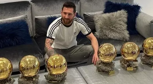 Confira a carreira de Messi, que hoje completa 34 anos.