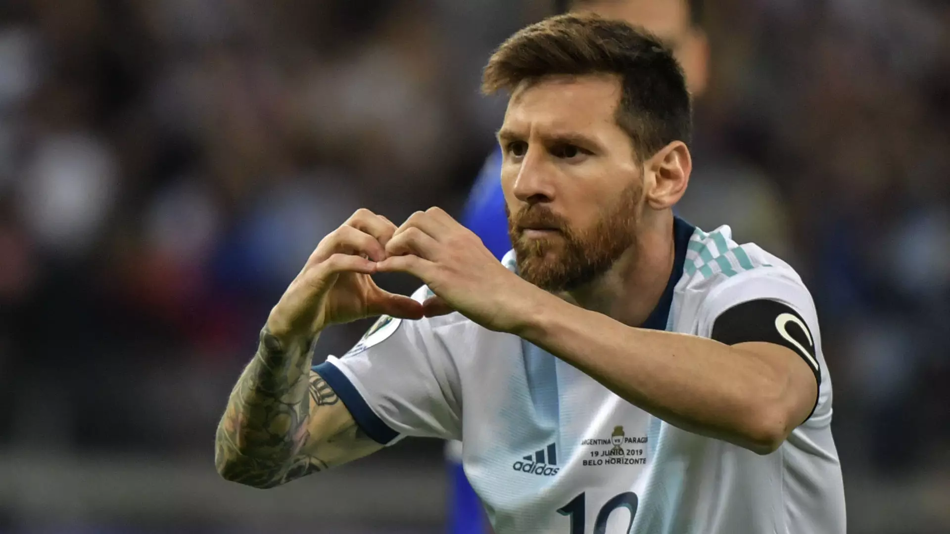 A um passo da estréia pela Copa América, Messi fala sobre sua obsessão com a Seleção Argentina: “Meu sonho!”