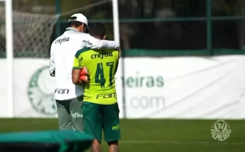 Dudu já está liberado para reestrear com a camisa do Palmeiras