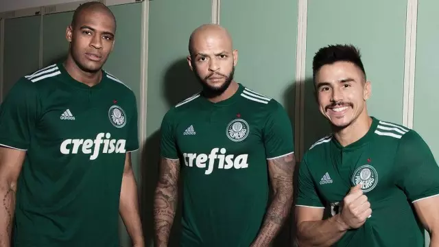 Felipe Melo e Jailson podem estar de saída do Palmeiras.