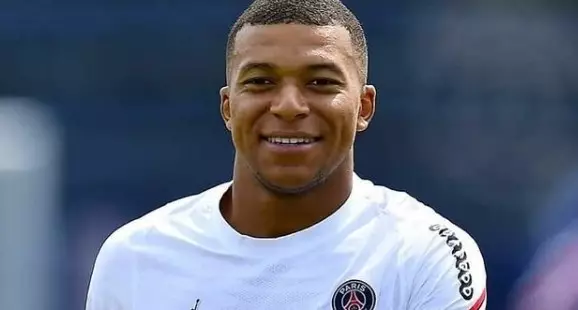 Mbappé quer deixar o PSG, segundo jornalista.