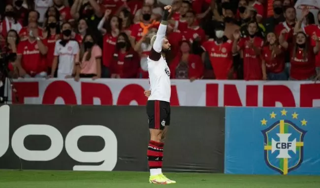 Futebol na TV: Onde assistir jogos de hoje Terça feira, 23 de Novembro