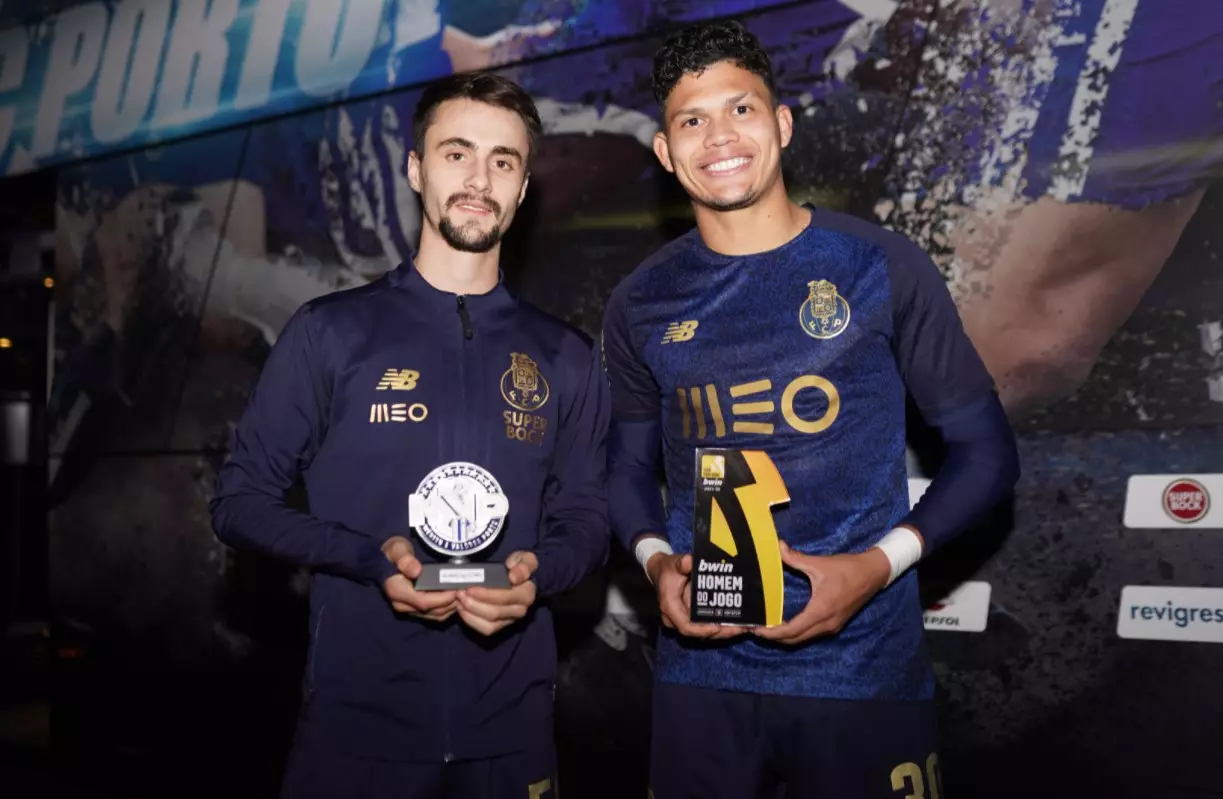 Evanilson é destaque em mais uma vitória do Porto