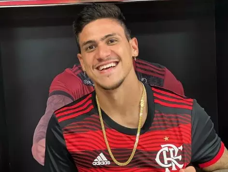 Palmeiras quer tirar Pedro do Flamengo