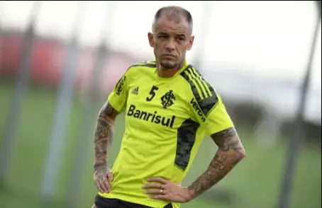 Futebol na TV: Onde assistir jogos de hoje Quinta-feira, 03 de Março