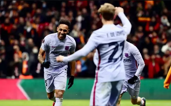 Futebol na TV: Onde assistir jogos de hoje Domingo, 20 de Março