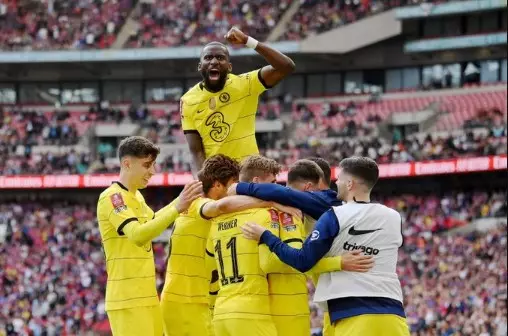 Chelsea vence Crystal Palace em Wembley e vai fazer final contra o Liverpool