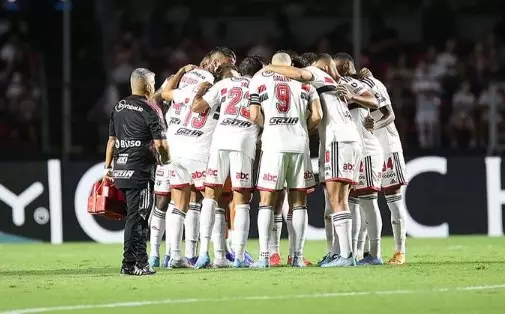 Futebol na TV: Onde assistir jogos de hoje Quinta-feira, 28 de Abril