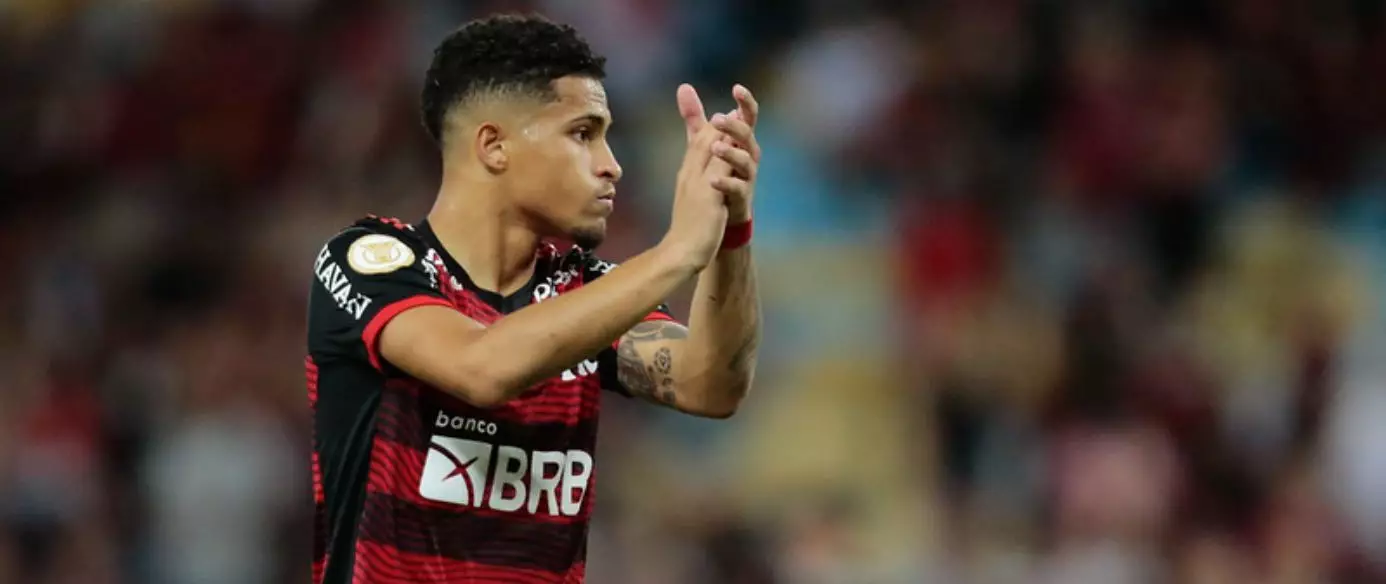Eles ficam! Flamengo esquematiza renovação para 3 jogadores. Leia!