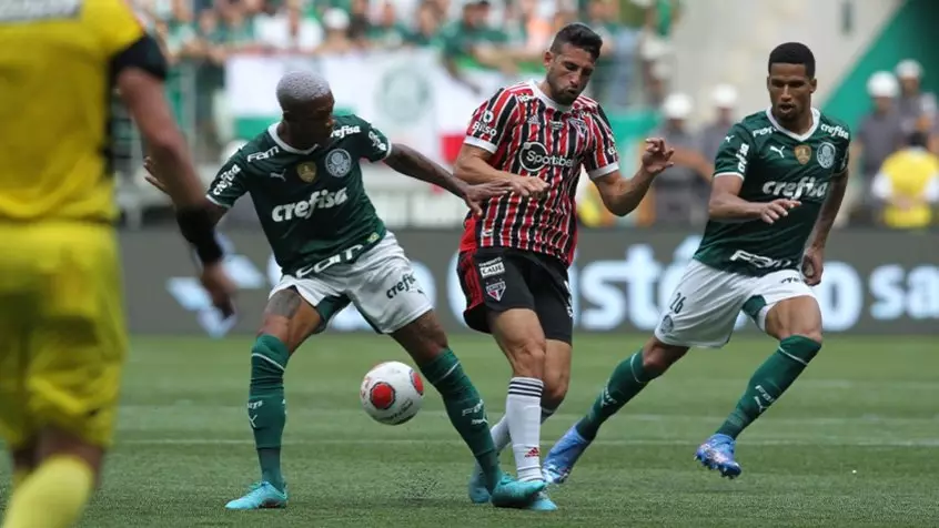 Dia de clássico no Morumbi. São Paulo e Palmeiras ESCALADOS para o confronto. Confira!