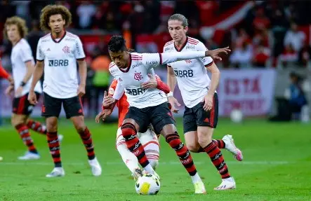 Em 11 rodadas, Flamengo faz seu pior início de brasileirão