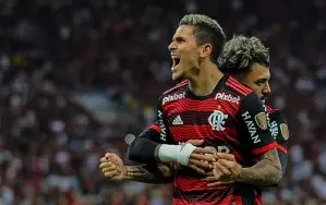 Flamengo goleia o Tolima por 7 a 1 e confirma vaga nas quartas de final da Libertadores com quatro gols de Pedro