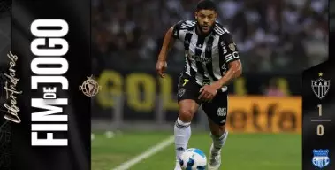 Hulk faz de pênalti e Atlético vence o Emelec por 1 a 0, no Mineirão lotado