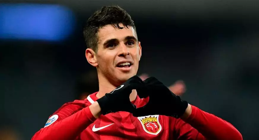 Segue a novela! Flamengo se anima em negociação por Oscar após decisão de clube chinês. Leia!