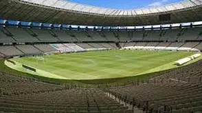 Ceará e Athletico-PR faz jogo hoje na Arena Castelão: veja escalações e arbitragem