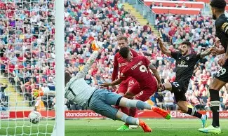 Liverpool iguala a maior vitória da história do Premier contra o Bournemouth
