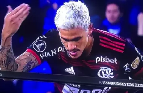 Sem piedade, Flamengo atropela o vélez na argentina pela libertadores