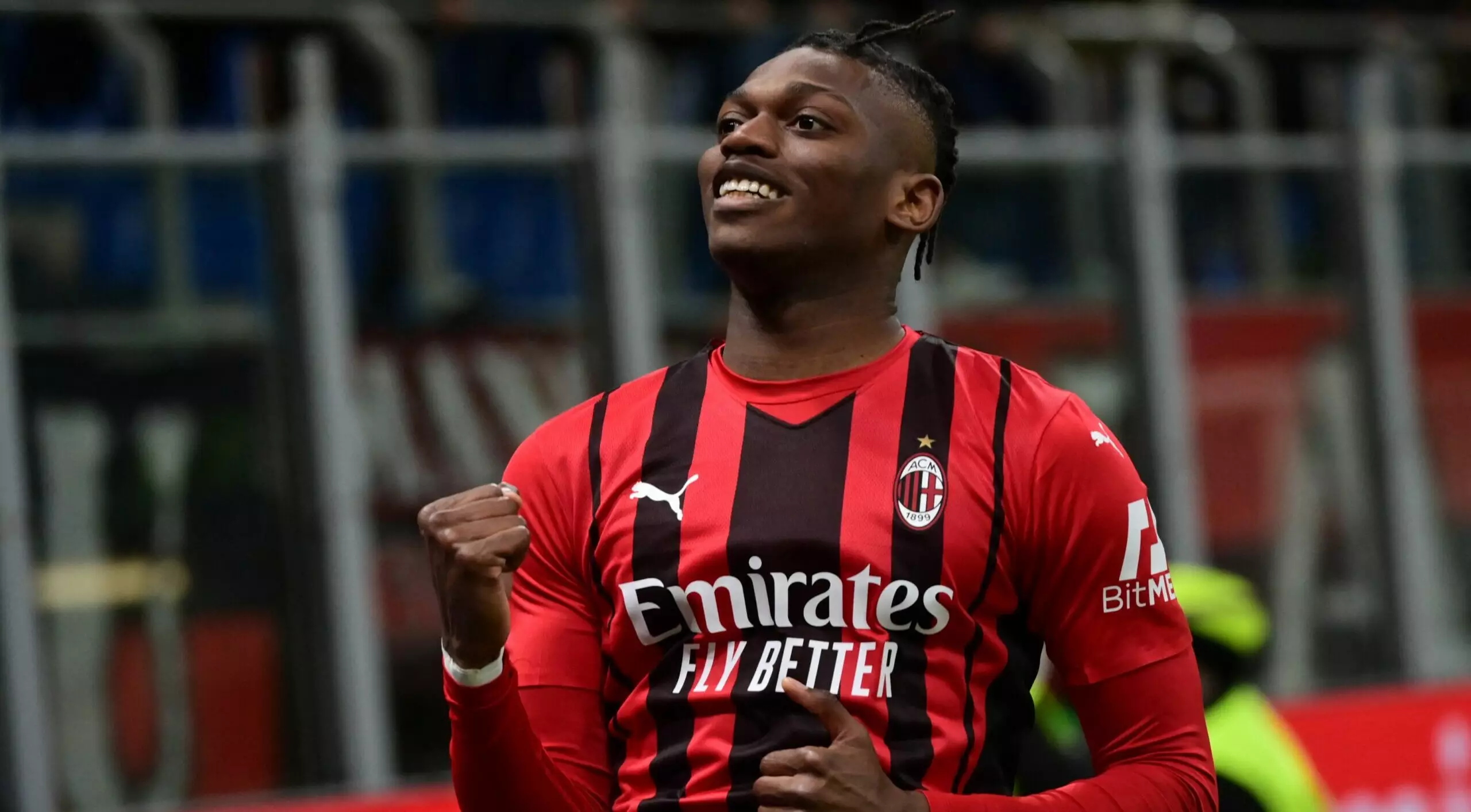 Manchester City estaria disposto à desembolsar bolada por destaque do Milan. Confira!