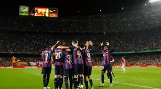O Barcelona venceu o Athletic Bilbao por  4 a 0 de goleada no Camp Nou pela 11ª rodada do Campeonato Espanhol