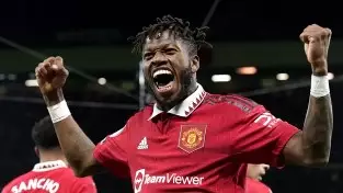 Manchester United bate Tottenham por 2 a 0 em jogo válido pela 12ª rodada da Premier League com gol de Fred