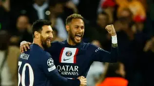 PSG goleia Maccabi Haifa por 7 a 2 com gols de Messi, Neymar e Mbappé e se classifica para próxima fase na Champions League