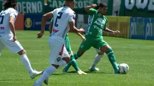 Chapecoense e Operário empatam em 1 a 1 na Arena Condá em confronto direto contra o rebaixamento