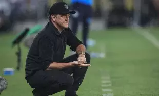 Cuca aguarda fim do Brasileirão para discutir renovação com o Atlético-MG