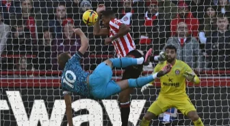 Tottenham sofre para empatar com o Brentford na volta da Premier League