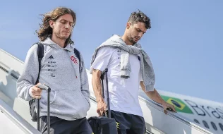 Rodrigo Caio e Filipe Luís vão poder treinar junto com elenco do Flamengo já a partir do dia 26