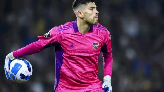 Flamengo prepara documentação para assinar com o Goleiro Rossi