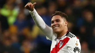 Flamengo abre debate sobre investimento no colombiano Juan Fernando Quintero que joga atualmente no River Plate