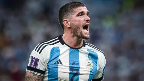 Problemas para Scaloni! Meia argentino vira dúvida para duelo frente à Holanda. Confira!