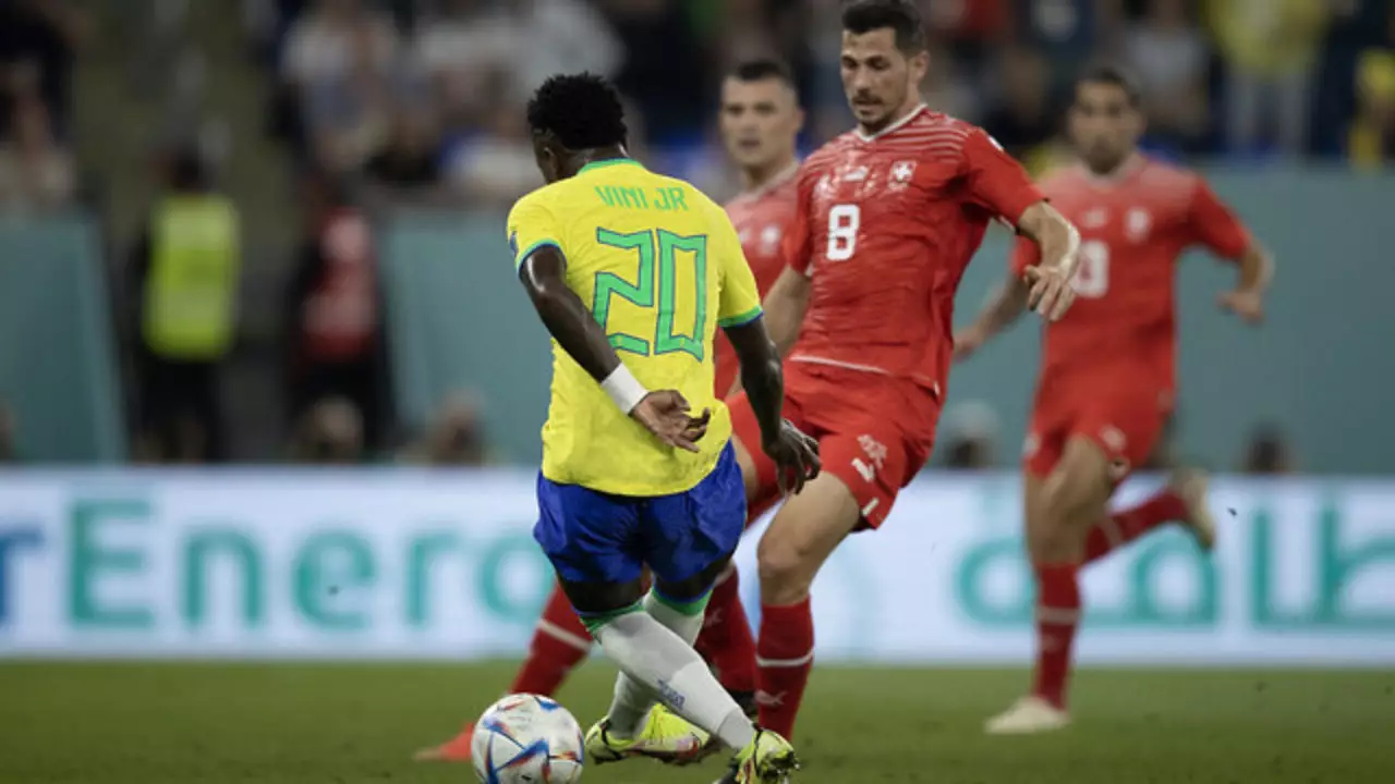 Vini Jr comenta polêmica das comemorações de gols do Brasil: “Que a gente possa seguir fazendo muitos bailes”