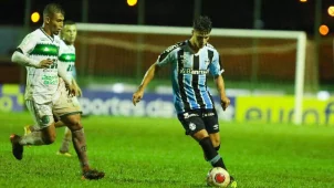 Grêmio vence o Guarani por 3 a 1 e assume a liderança do Grupo 8 da Copinha