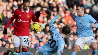 Manchester United venceu o Manchester City por 2 a 1 de virada no Old Trafford. em jogo válido da 20ª rodada da Premier League