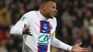 O PSG venceu o Pays de Cassel por 7 a 0 com cinco gols de Mbappé, em partida Válida pela Copa da França