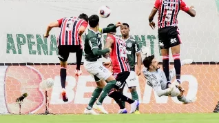 Palmeiras e São Paulo empatam em 0 a 0 no primeiro clássico do Paulistão