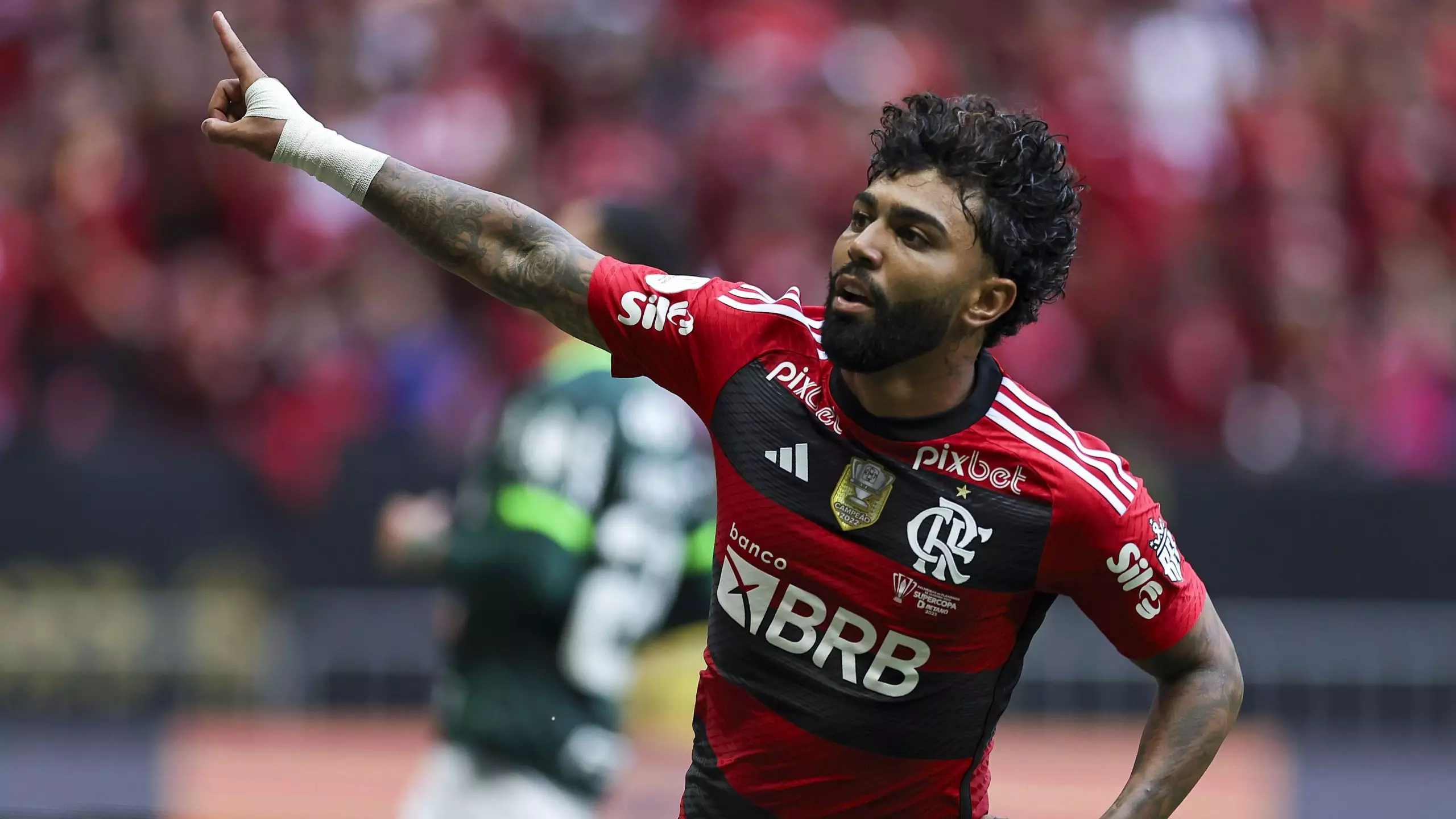 Prezando por foco no Mundial, Gabigol ameniza derrota do Flamengo: “No Brasil é assim”