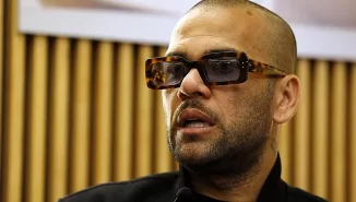 Dani Alves tem dívidas milionárias com o Tesouro: um desastre financeiro