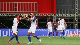 Fortaleza atropela o Bahia por 3 a 0 em partida válida pela terceira rodada do Nordestão.