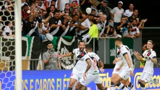 Vasco goleia o Trem por 4 a 0 e se classifica para a segunda fase da Copa do Brasil