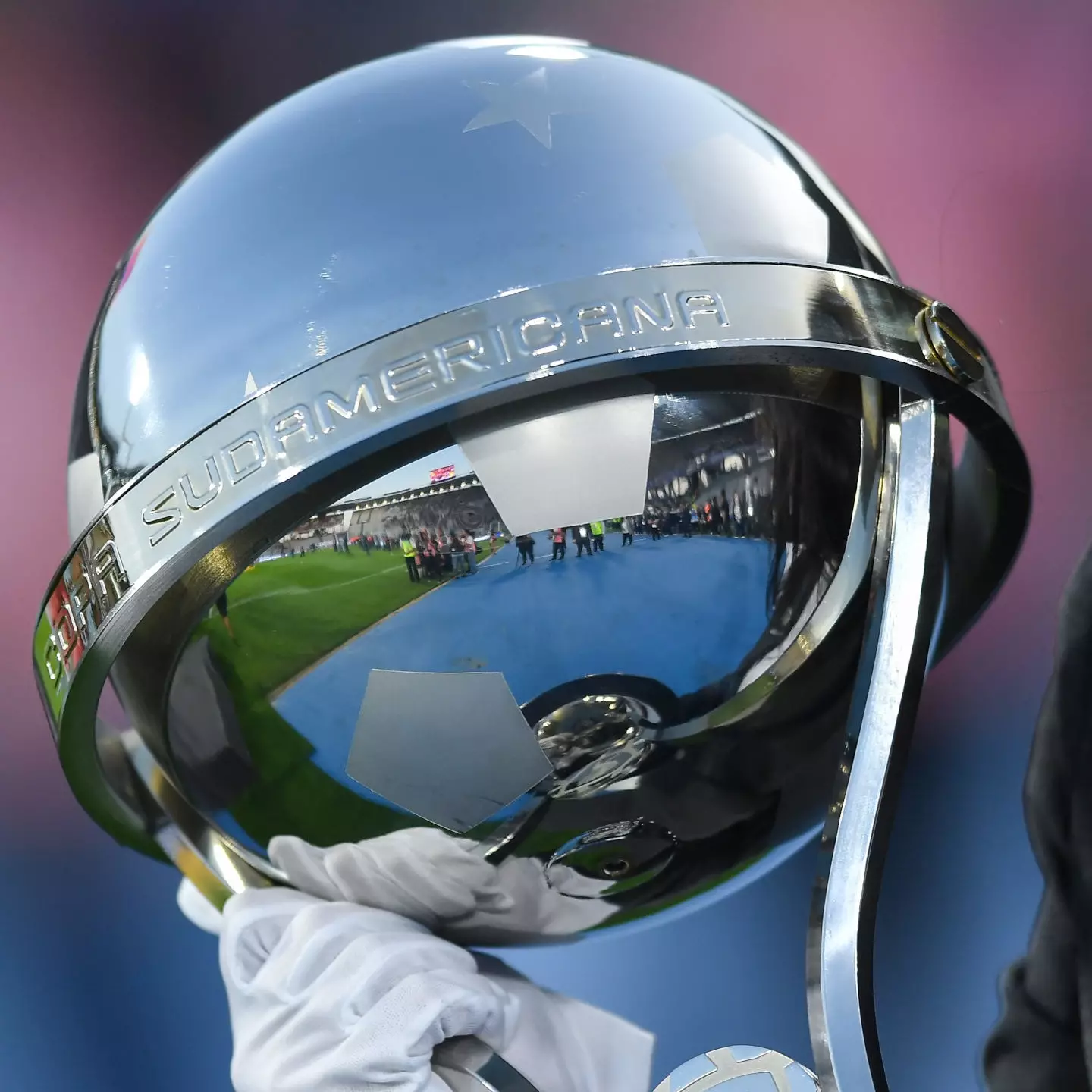 Caminhos definidos. Confira como ficaram os grupos da Copa Sulamericana pós sorteio!