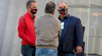 Dirigentes do Flamengo sabem que a chegada de Jorge Jesus ao Flamengo reduziria a pressão sobre os 3.