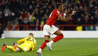 O Nottingham Fooreste bateu o Brighton por 3 a 1 em jogo válido na Premier League