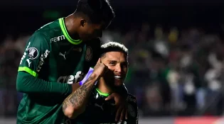 Palmeiras vence Cerro Porteño por 2 a 1 de virada na libertadores