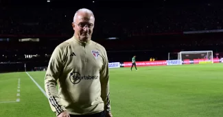 Dorival Júnior técnico do São Paulo busca um “camisa 8” em meio a vários “5”