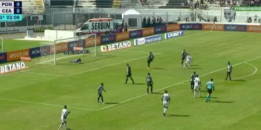 Ponte Preta e Ceará empatam sem gols