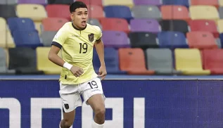 Endrick do Equador? Conheça a joia de 16 anos que brilha em algoz do Corinthians e vai para o Chelsea