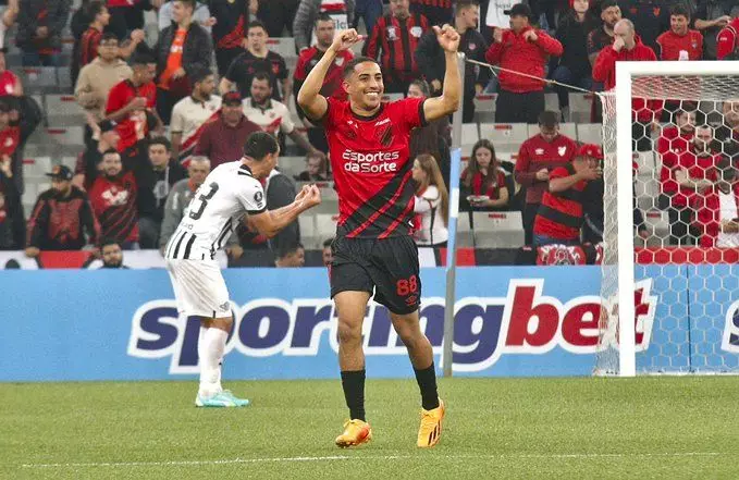 Athletico-PR vence Libertad-PAR com belo gol de Christian e avança às oitavas da Libertadores. Entenda!